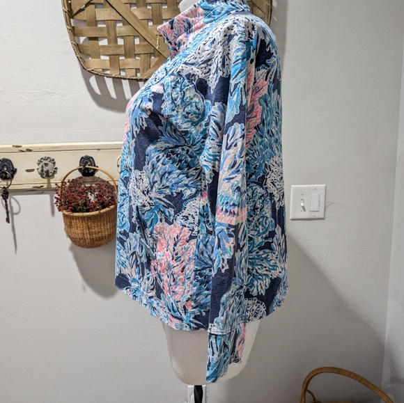 Lilly Pulitzer UPF 50 Skipper Popover in Multi Lilly’s House  size XL - Picture 3 of 5